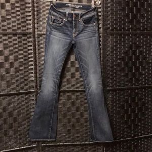 Women’s American Eagle Jeans